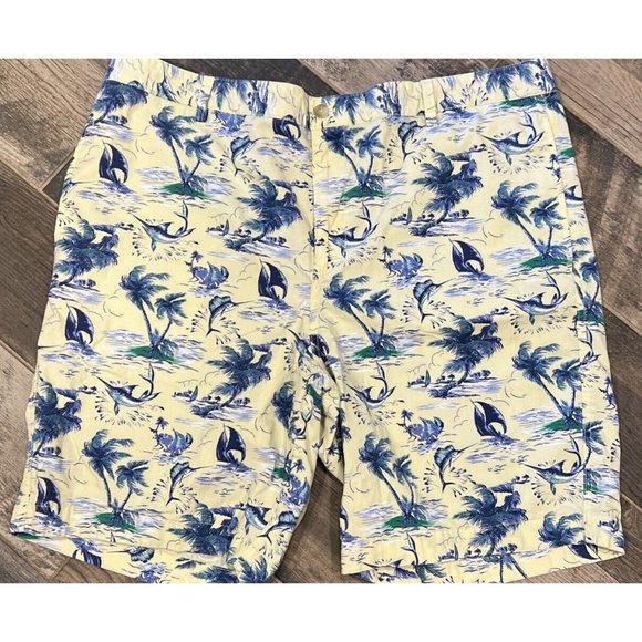Chaps Mens Shorts Swordfish‎ Sailing Palm Trees Hawaiian Yellow Chino Size 42 - Picture 1 of 6
